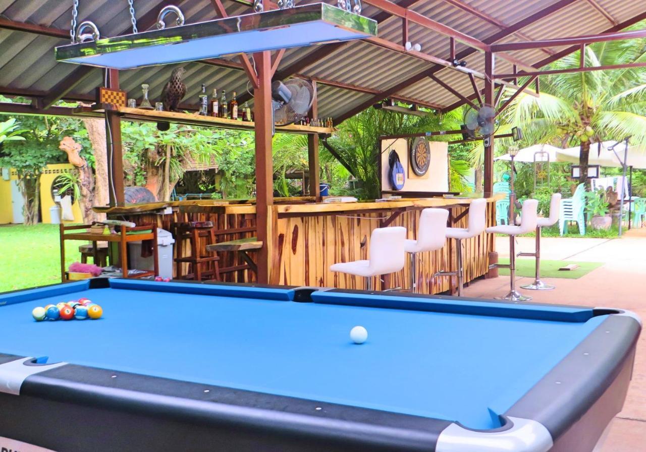 Hotel Isaan Perazim Park Roi Et Zewnętrze zdjęcie